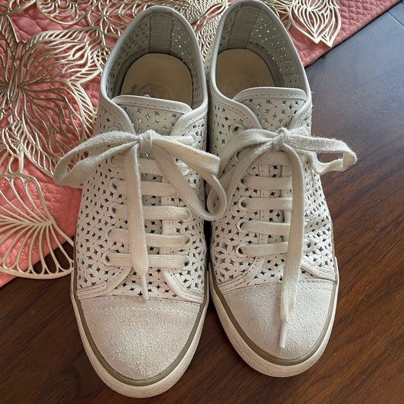 ❌SOLD Tory Burch white leather sneakers - Picture 4 of 7